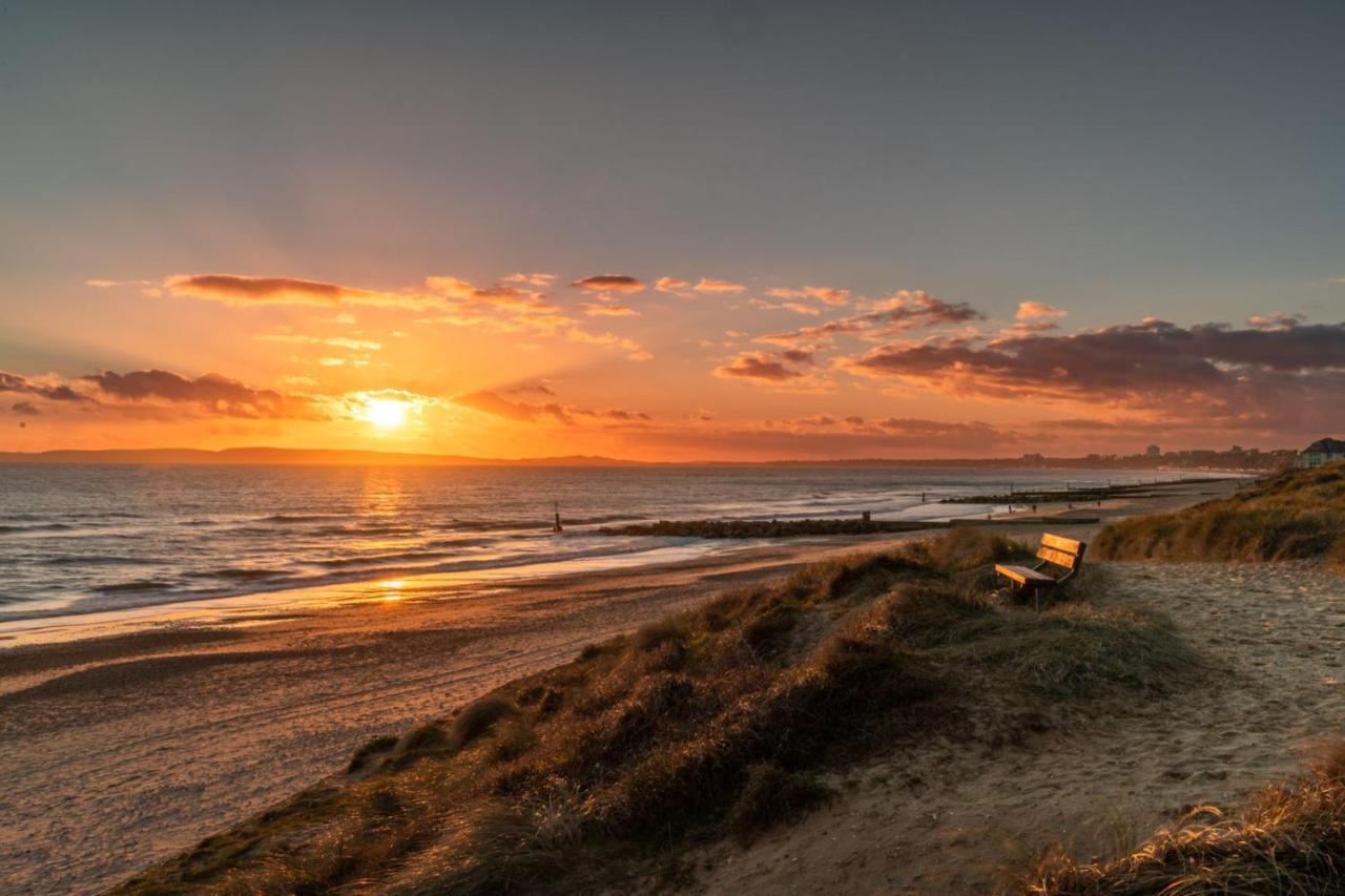Sea Breeze - Coast Appartement Bournemouth Buitenkant foto