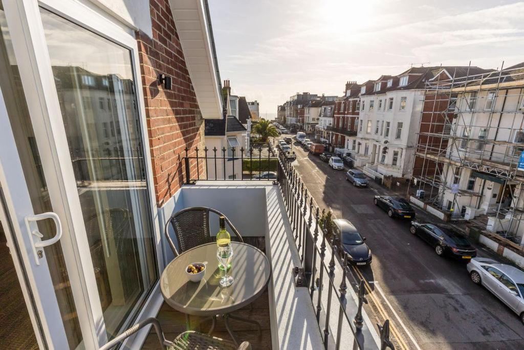 Sea Breeze - Coast Appartement Bournemouth Buitenkant foto