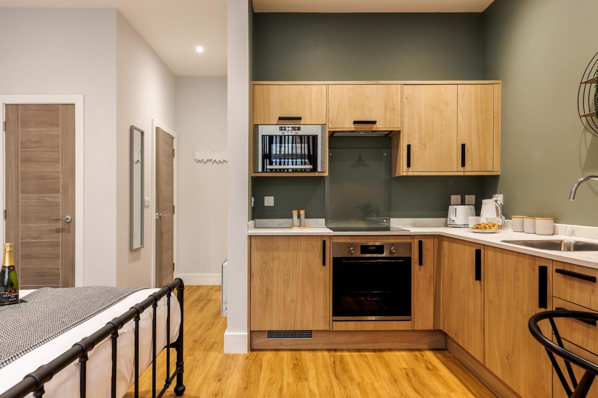 Sea Breeze - Coast Appartement Bournemouth Buitenkant foto
